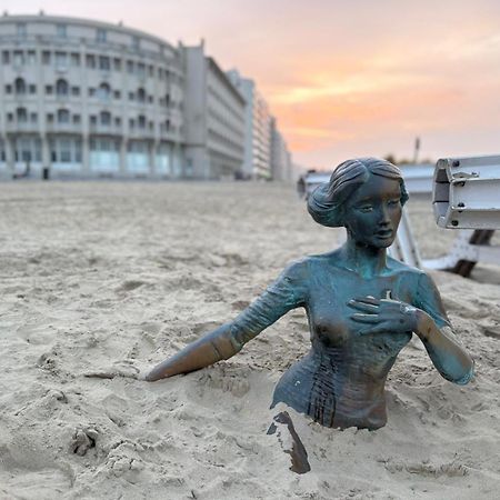Middelkerke - Frontaal Zeezicht Appartement Buitenkant foto
