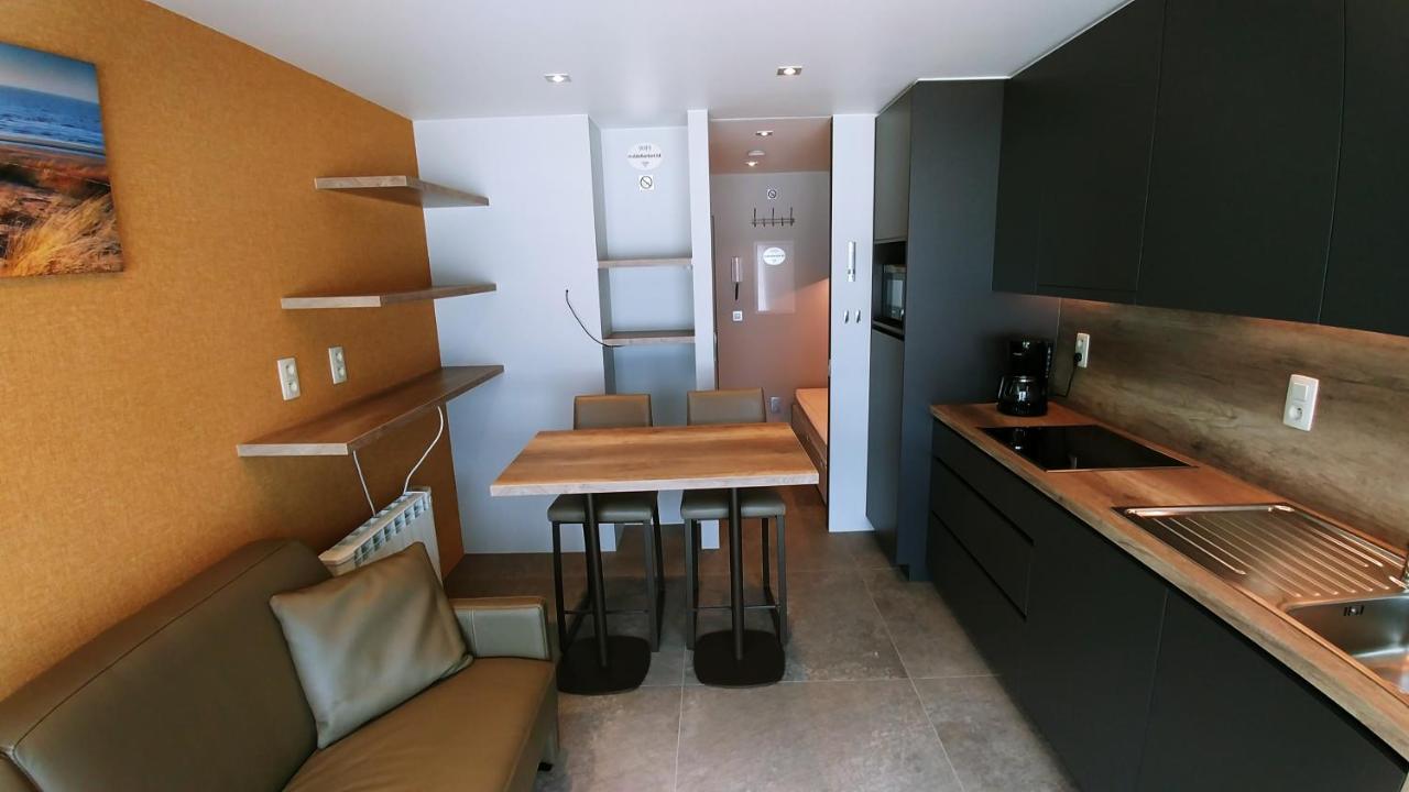 Middelkerke - Frontaal Zeezicht Appartement Buitenkant foto