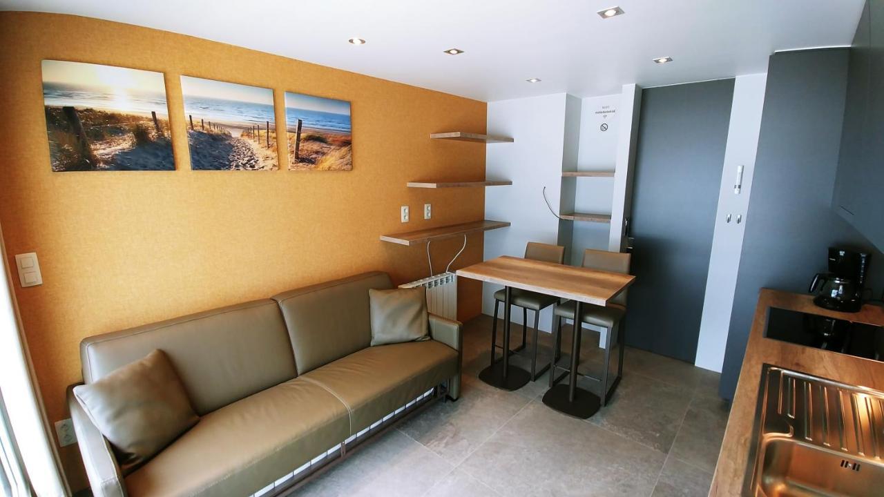 Middelkerke - Frontaal Zeezicht Appartement Buitenkant foto